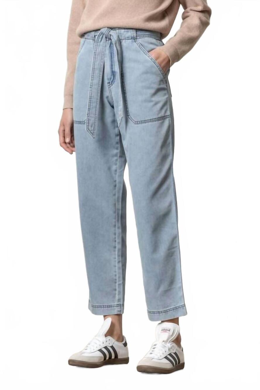 NEW LILLA P women's denim belted pant in light wash